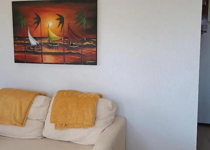 Apartamento A Beira-Mar. Beachfront Apartment