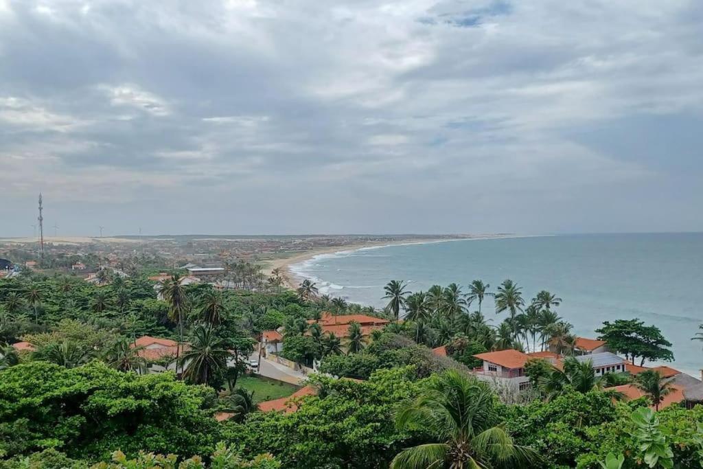 A Beira-mar. Beachfront